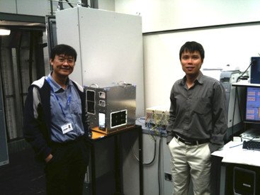 The first hardware test of electric spring in 2011 by Professor Ron Hui (left) and Dr Chi Kwan Lee
