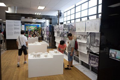 2013年7月14至26日Docomomo Docomomo香港的展览「编目香港之现代主义建筑」