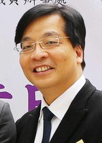 Professor Chun Hung 