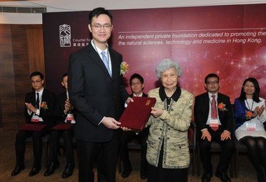 HKU Computer Scientist Dr Cui Heming receives Croucher Innovation Award 2016