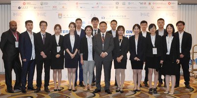 Dr Wei Pan (fifth from right in the front row) and his team at the International Conference on MiC jointly organised by the Centre for Innovation in Construction and Infrastructure Development and the Hong Kong Real Property Federation at Hong Kong Convention and Exhibition Centre in August 2019