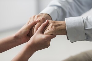 Supporting Family Caregivers in Dementia Disclosure