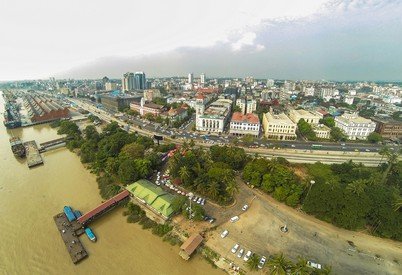 Docks and waterfront at Yangon River (image source: Ivan Valin)